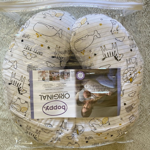 Boppy pillow - Picture 1 of 11